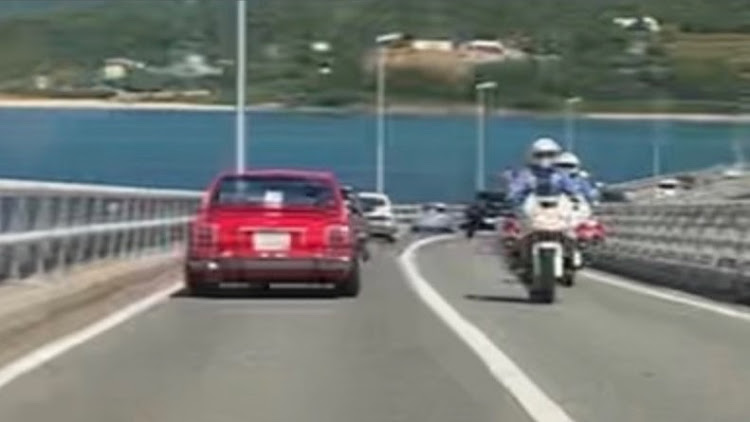 グロリアの旧車・ツーリング・クラシック・シャコタン・白バイに関するカスタム事例の投稿画像4枚目