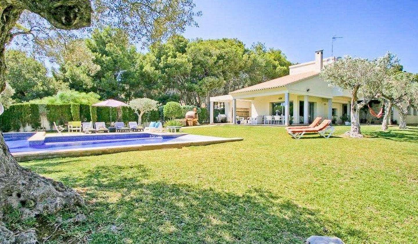 Property with pool Moraira