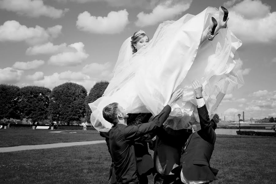 Fotografo di matrimoni Anna Alkhovskaya (punegova12). Foto del 20 agosto 2018