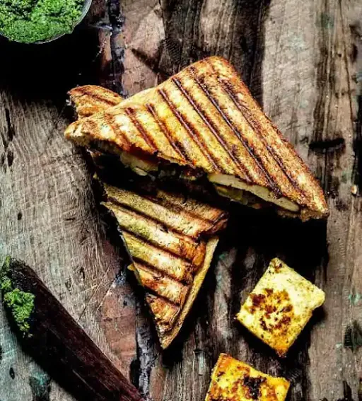 Paneer Grilled Brown Bread Sandwich