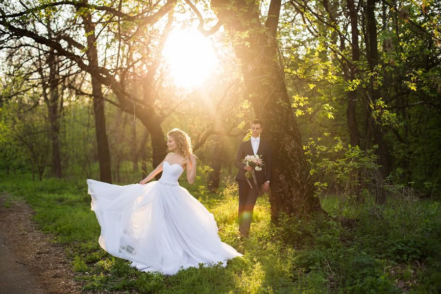 Wedding photographer Kseniya Vorotnikova (ksushav). Photo of 18 April 2016