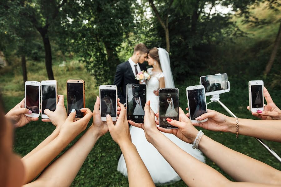 Wedding photographer Aleksandr Korobov (tomirlan). Photo of 22 December 2017