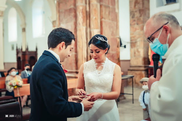 Fotógrafo de casamento Jhon Molina (fotoluzstudio). Foto de 6 de outubro 2021