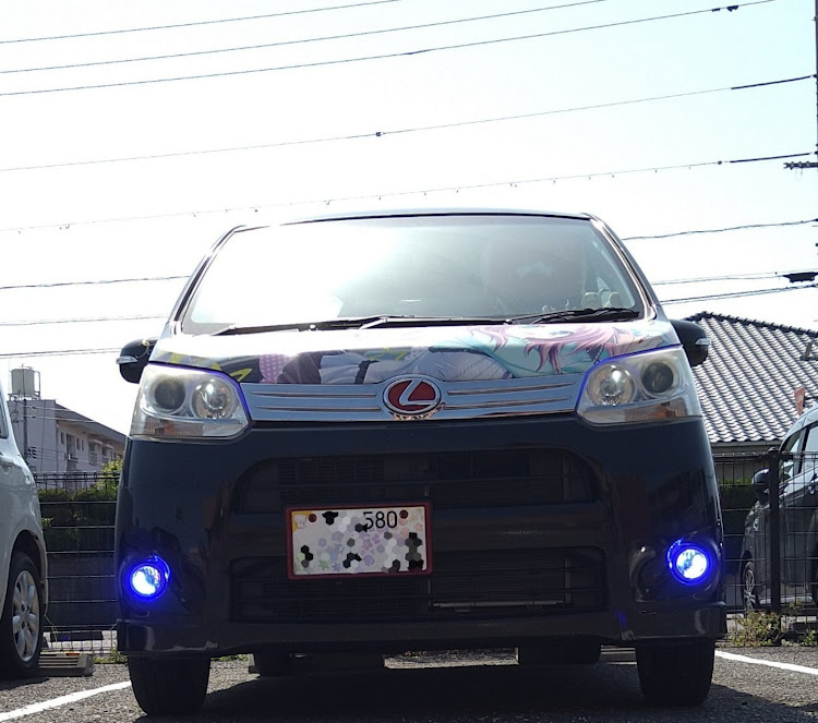 ムーヴカスタムの春の交通安全運動・痛車・ムーヴカスタム・LA100S前期・洗車に関するカスタム事例の投稿画像1枚目