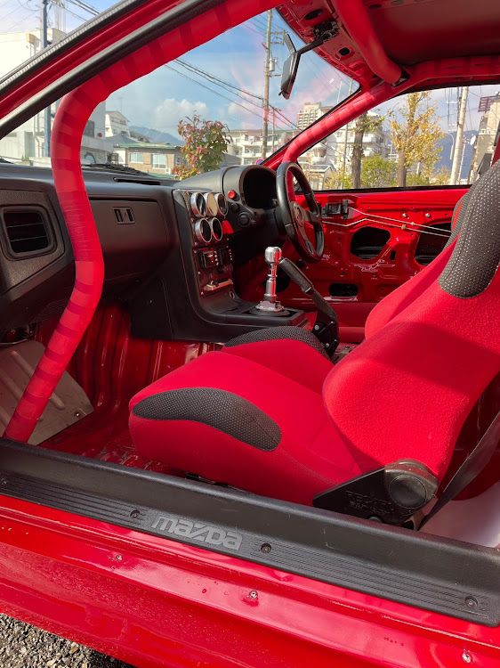 RX-7のカッコイイFC保存会・みんなのお気に入り内装を見てみたいに関するカスタム事例の投稿画像1枚目