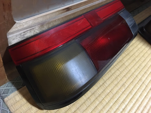 スプリンタートレノ Ae86のレストア テールランプ再塗装 2液ウレタン塗装 クリア塗装 週末diyに関するカスタム メンテナンスの投稿画像 車 のカスタム情報はcartune