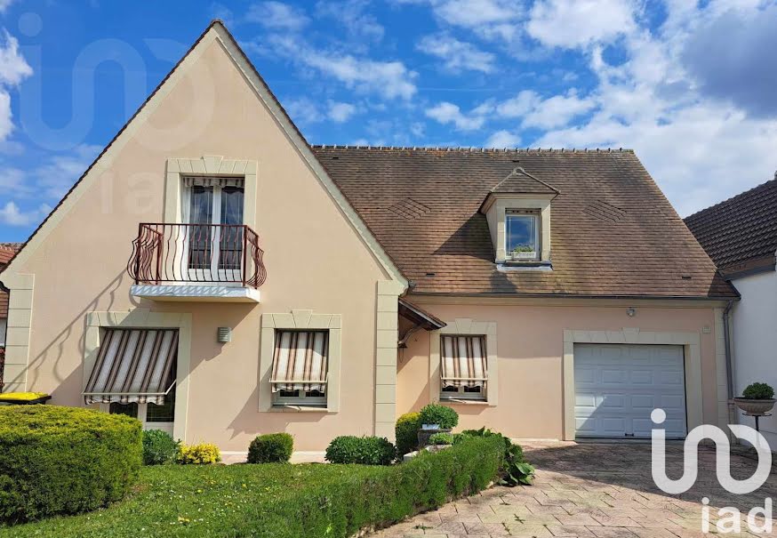 Vente maison 7 pièces 192 m² à Villers-sur-Coudun (60150), 370 000 €