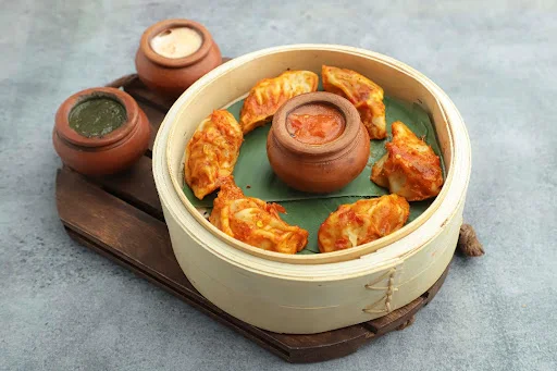 Marinated Chicken Momos