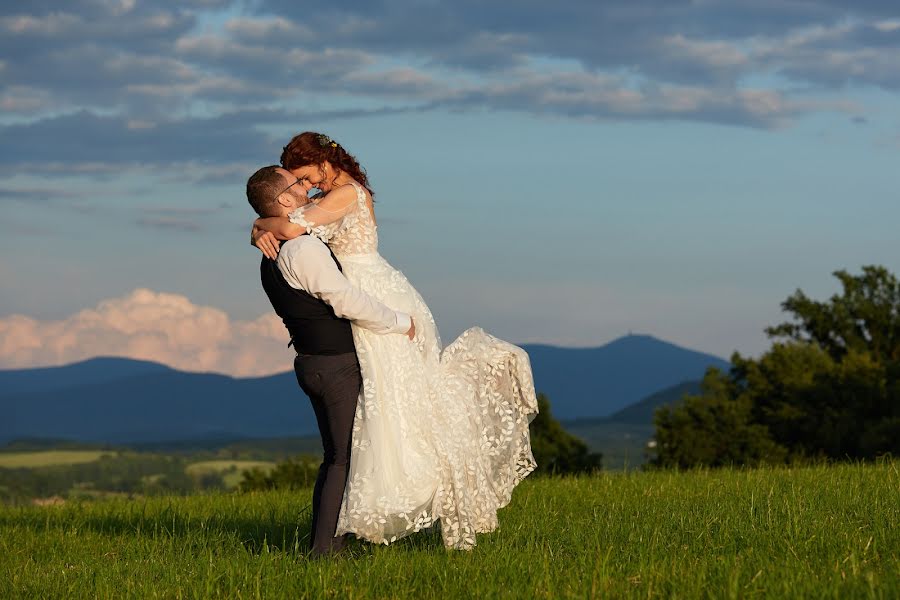 結婚式の写真家Ladislav Mácha (macha)。2023 7月6日の写真