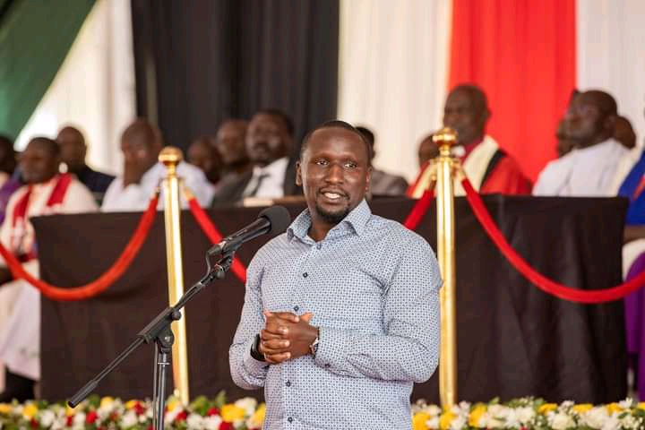 Kericho Senator Aaron Cheruiyot speaking during thanksgiving prayer service of Gem MP Elisha Odhiambo on October 6, 2023.