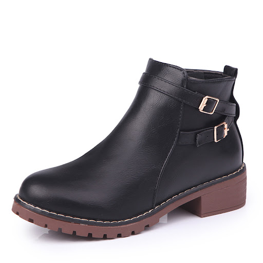 Title 7, Warm leather Martin boots with round toe, perfe...