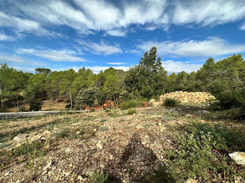 terrain à Lorgues (83)