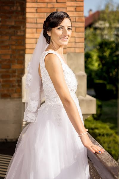 Wedding photographer Radu Razvan Anton (rafotostudio). Photo of 1 May 2018