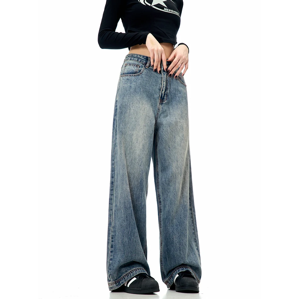 American Jeans Loose Wide Washed Blue, Comfortable and Stylish, Perfect for Everyday Wear. Enjoy the Relaxed Fit and Ver