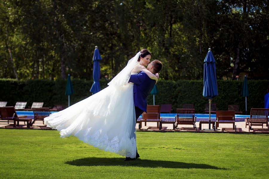 Fotógrafo de casamento Aleksandr Cherkesov (alexandroff). Foto de 4 de novembro 2016