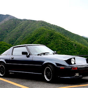 サバンナRX-7 SA22C