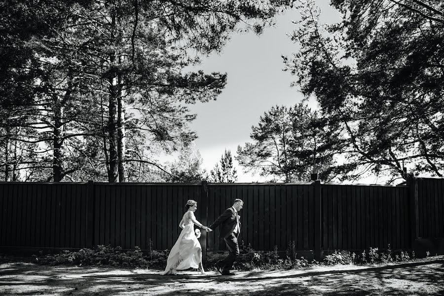 Fotógrafo de casamento Sergey Kurzanov (kurzanov). Foto de 10 de julho 2017