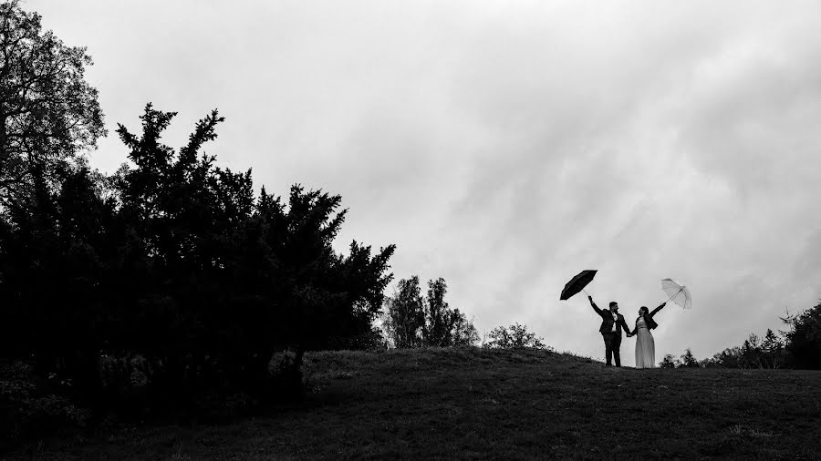 Fotografo di matrimoni Lukas Tycar (lukastycar). Foto del 6 novembre 2022