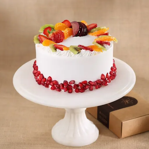 Fresh Fruit Cake