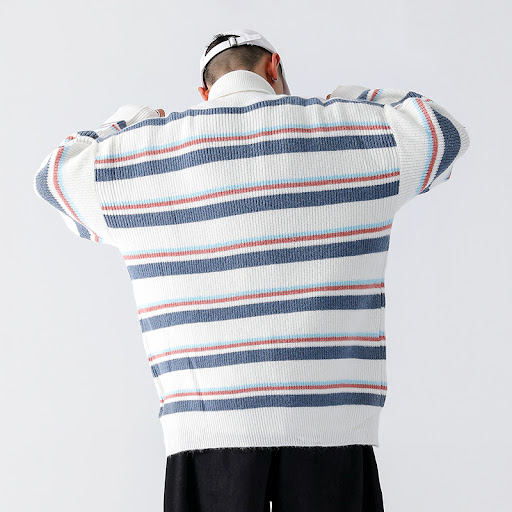 Title 6, Thickened Korean trend sweaters