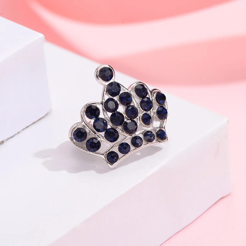 Vintage Inlay Diamant Kroon Broche Temperament Niche Wild Voeg een vleugje elegantie en wildheid toe aan je outfit