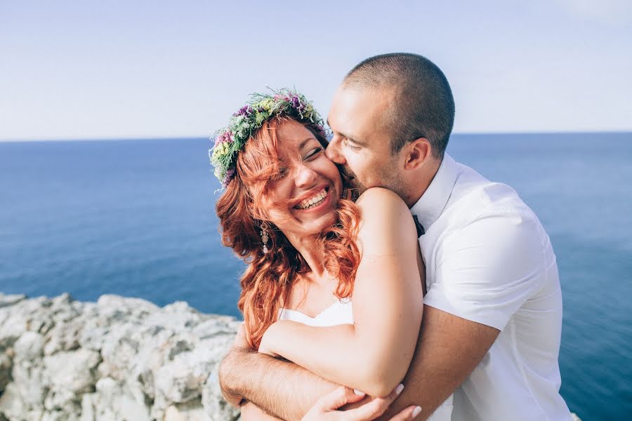 Fotografo di matrimoni Nikolay Kharlamov (nikharlamov). Foto del 12 maggio 2017