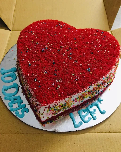 Red Velvet Heart Shape Cake [500 Grams]