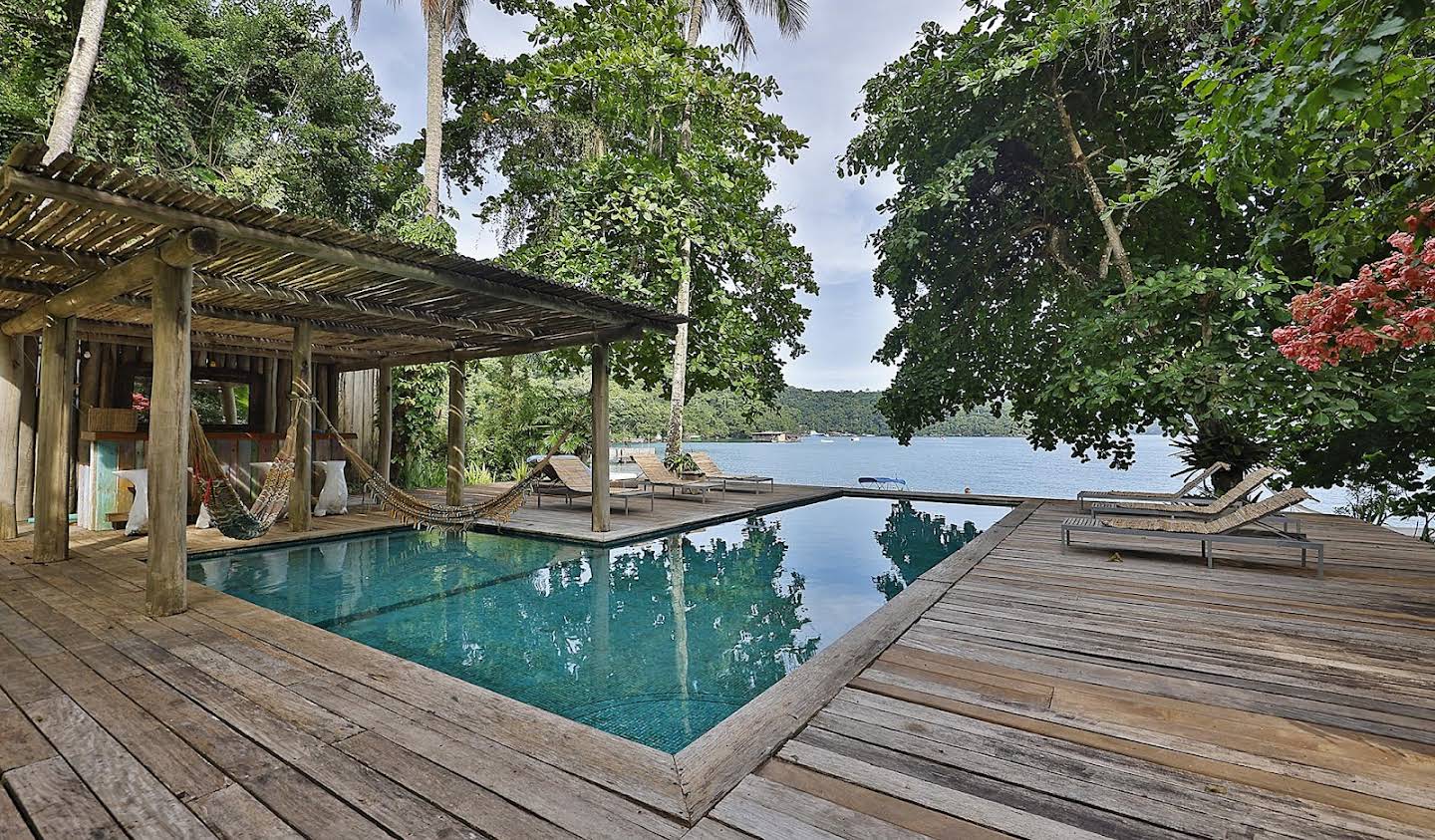 Propriété avec piscine Angra dos Reis