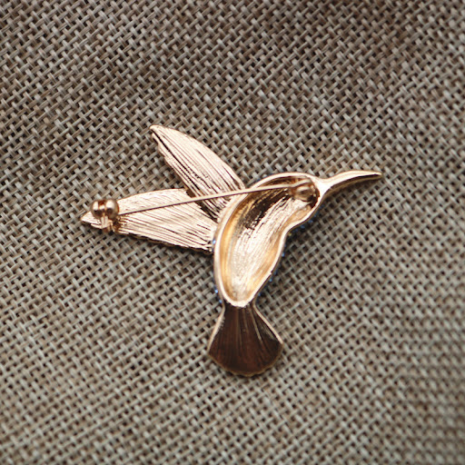 Title 5, Retro Cute Hummingbird Brooch For Women Elevate...