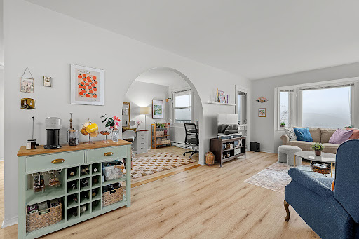 Apartment 4