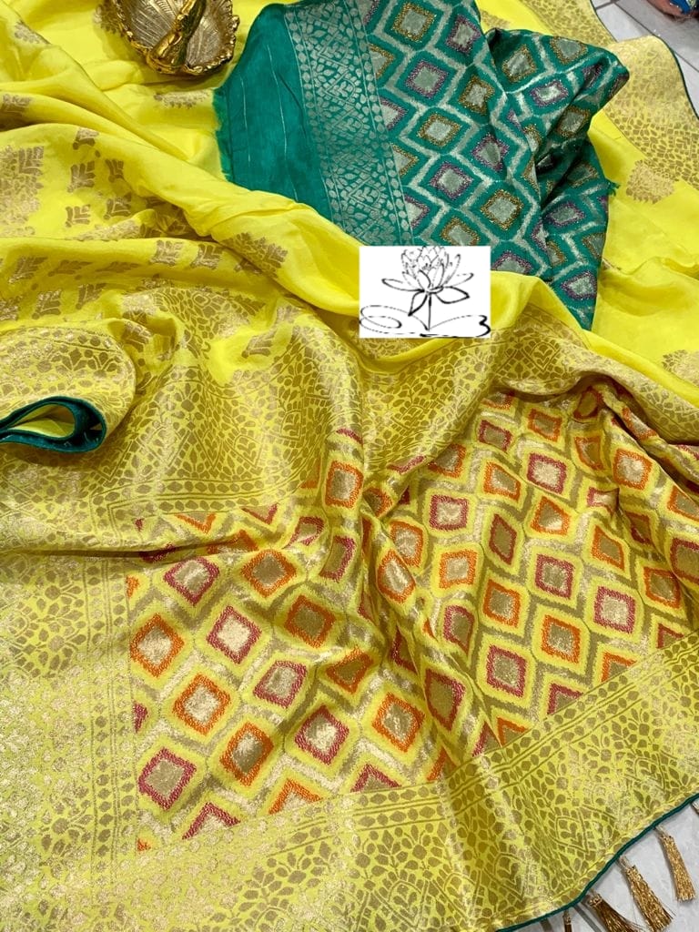 Banaras pure Moonga crep silk Meenakari weaving motifs saree