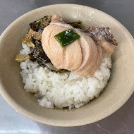 【基隆廟口】8號旗魚飯 鮮魚湯