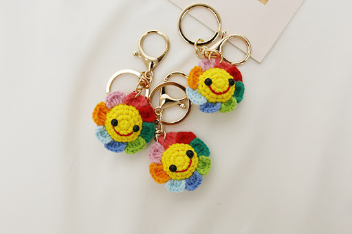 Title 4, Sunflower Hand Crocheted Small Pendant Woven Ke...