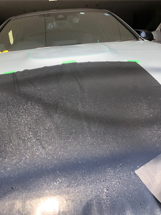 M4 クーペのF82・DIY・カッティングシートに関するカスタム事例の投稿画像4枚目