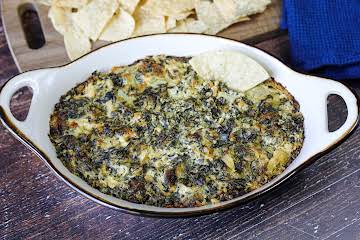 Delicious Spinach Artichoke Dip