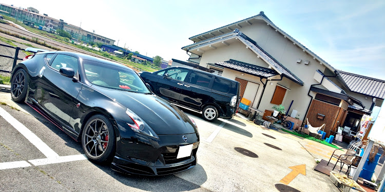 フェアレディZの北淡IC前・淡波家・クルマは決められた場所へに関するカスタム事例の投稿画像3枚目