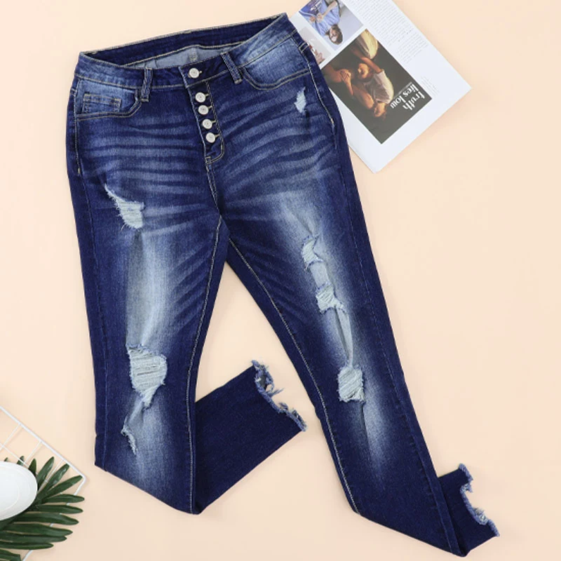 Jean cropped taille haute pour femme, un incontournable de la mode. Confort et style inégalés pour un look tendance au quotidien.