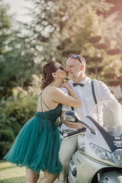 Fotógrafo de casamento Ferenc Kovács (pillanatfoto). Foto de 4 de outubro 2020