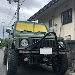 ジムニー JA11V