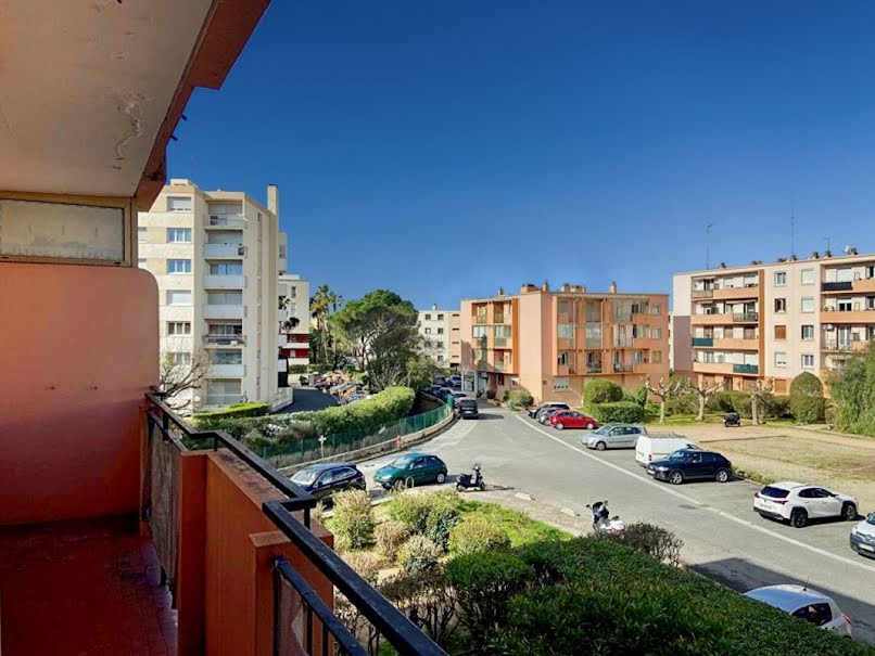 Vente appartement 3 pièces 56 m² à Saint-raphael (83700), 155 000 €