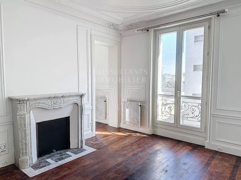 Vente appartement 3 pièces 55 m² à Paris 10ème (75010), 475 000 €