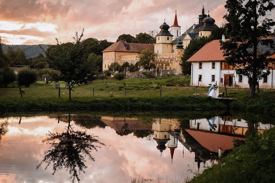 Svadobný fotograf Roman Pavluv (romanpavluv). Fotografia publikovaná 19. novembra 2023