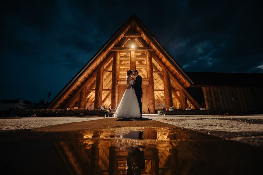 Fotógrafo de casamento Petr Hrubes (harymarwell). Foto de 15 de setembro 2021