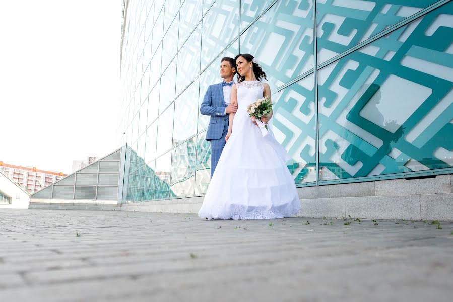 Wedding photographer Marina Vitol (demchenkomarina). Photo of 1 March 2019