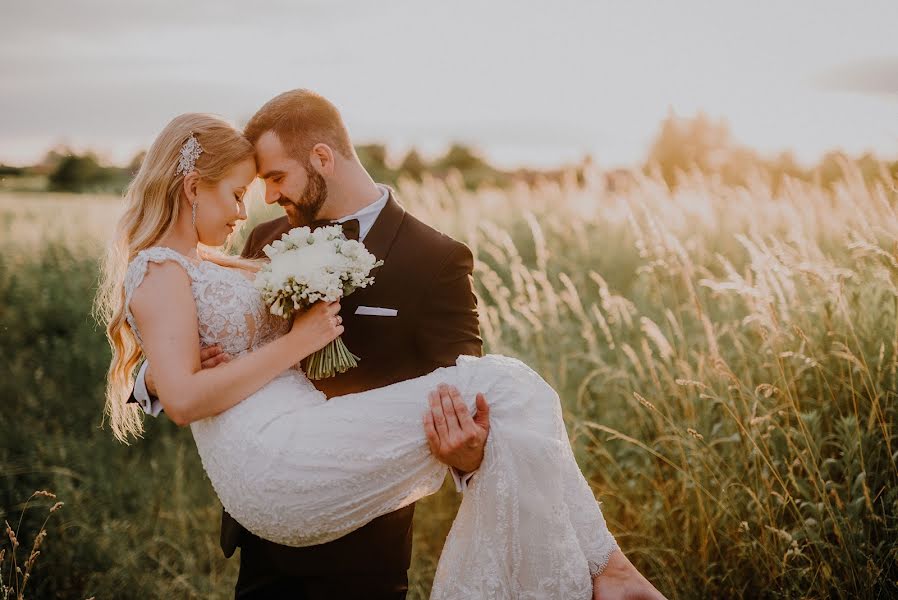 Wedding photographer Kamila Janko (miekkasztuka). Photo of 19 February 2020