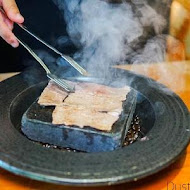 名流水岸慢食藝術館