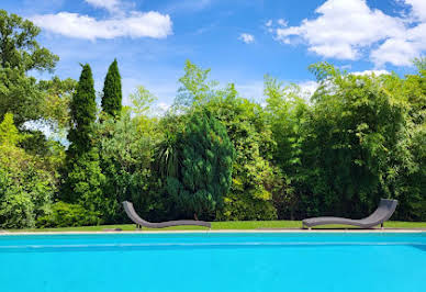 Maison avec piscine et terrasse 7