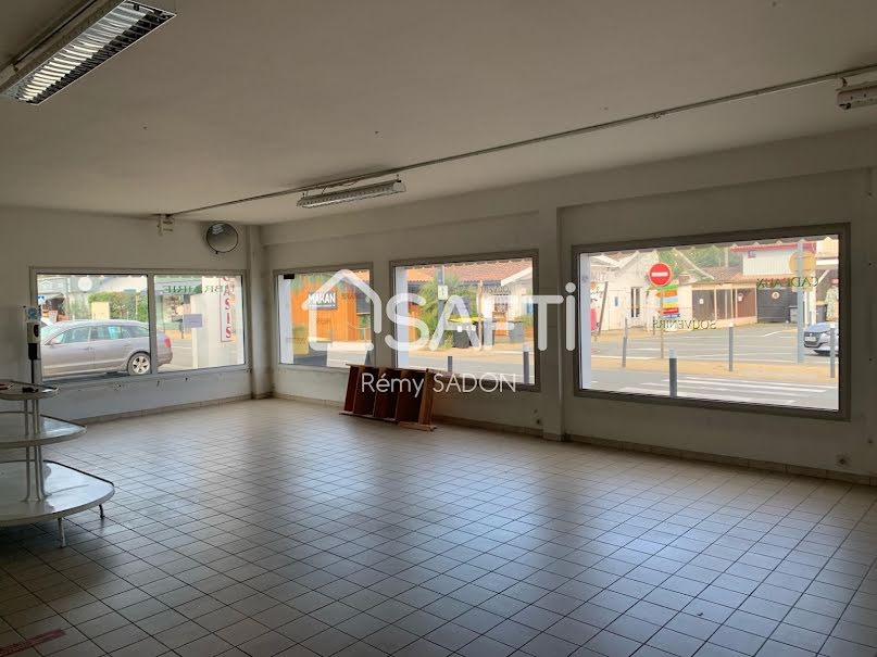 Vente locaux professionnels 3 pièces 135 m² à Lege-cap-ferret (33950), 220 000 €