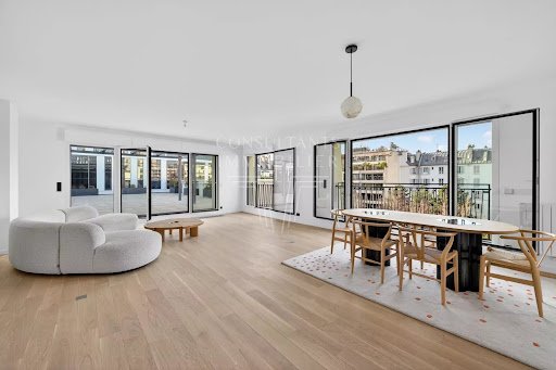 Apartment with terrace 4