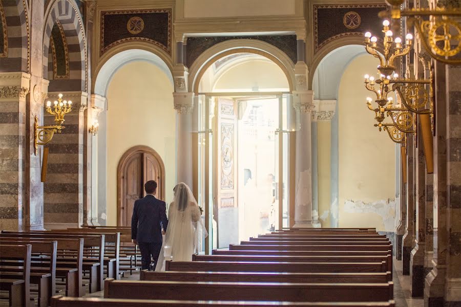 Wedding photographer Ugo Cosimo (hugsfree). Photo of 25 November 2017